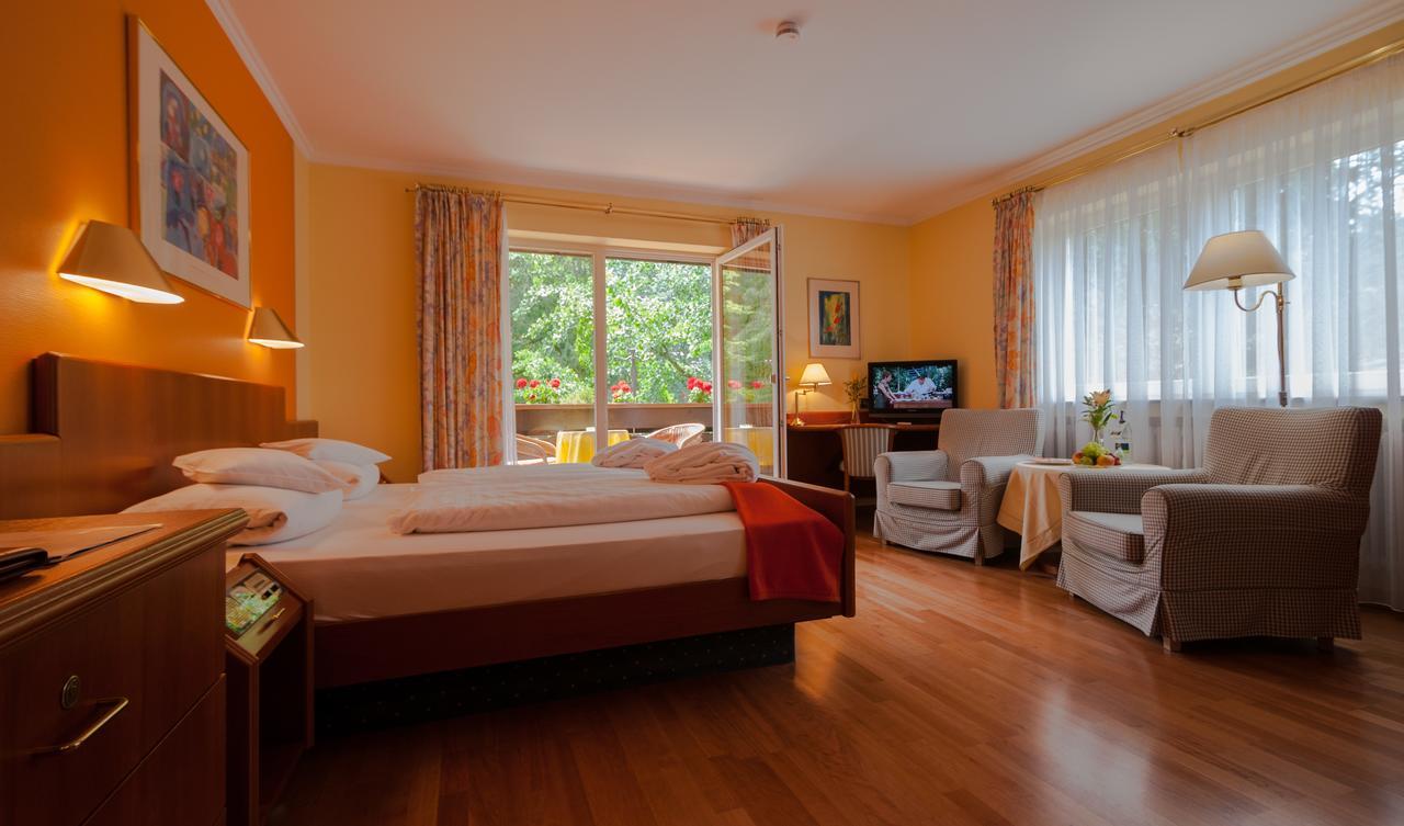 Wellnesshotel am Park Badenweiler Exterior foto